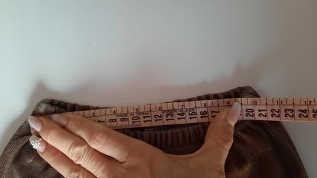 Zamatová súpravička, 86