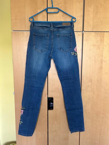 Rifle s ružami, takko,s