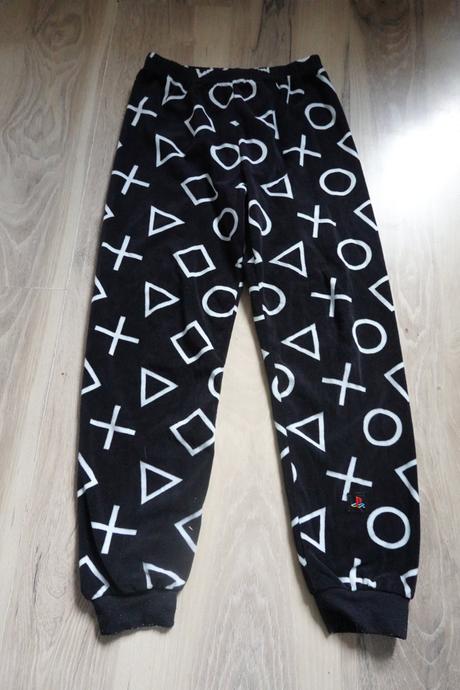 Pyžamo playstation, primark,140