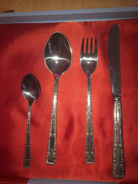 Sada retro príborov, 