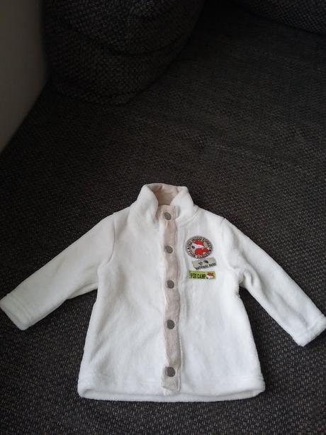 Biela bundicka, kik,74