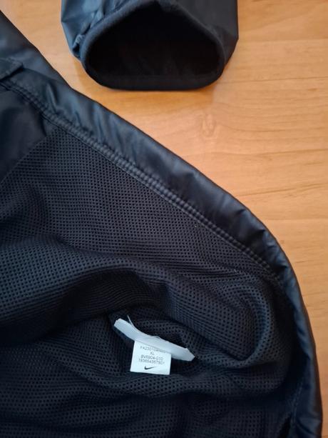 Sust.bunda, nike,158