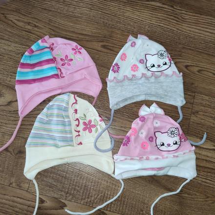 Tenké čiapočky na šnurovanie 46, 74