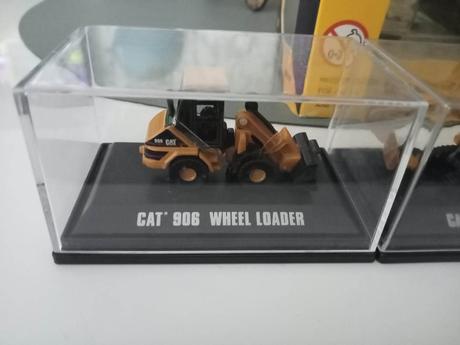 Originálne modely strojov cat, 