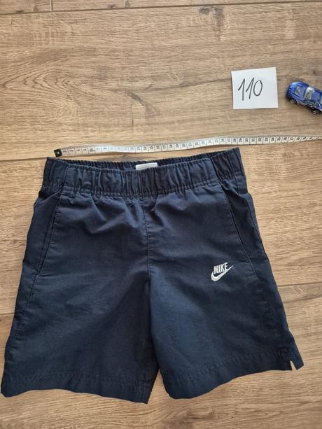 Šortky, nike,110