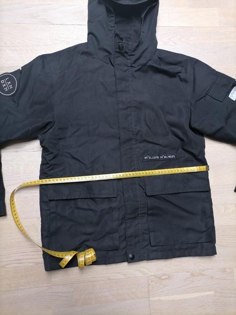 Vetrovka, reserved,158