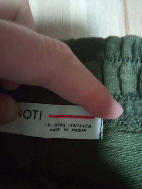 By mimi teplaky, 140 / 146