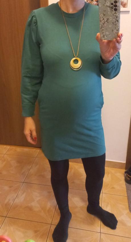 Saty vhodne pre tehotne, 40