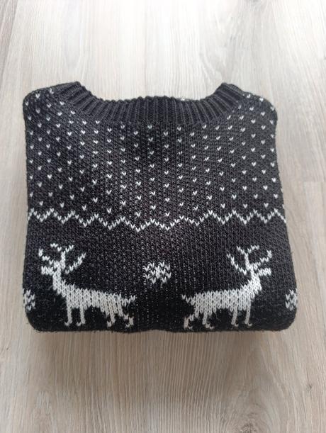Dámsky čierny vianočný sveter, 