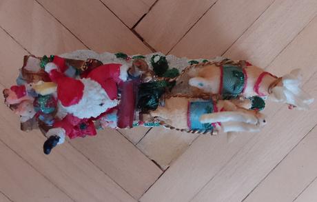 Vianočná soška sane,