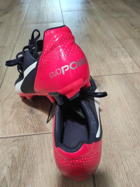 Kopačky v 40, puma,40