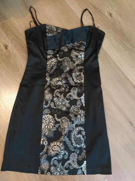 Spoločenské šaty, m