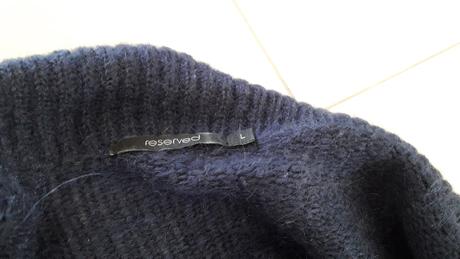 Modrý svetrík, reserved,l