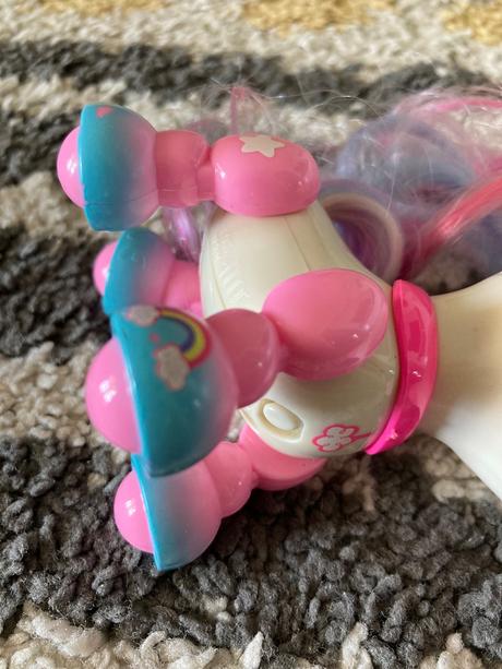 Robotický jednorožec 11cm,