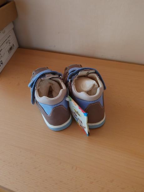 Sandalky renbut, ren but,23