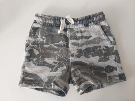 Kraťasky, reserved,80