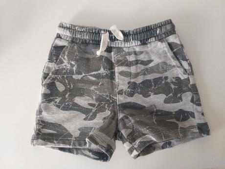 Kraťasky, reserved,80