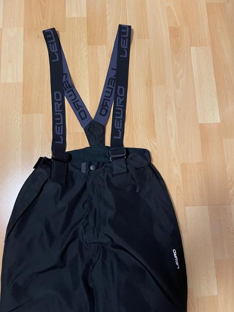 Lyžiarske nohavice, lewro,152