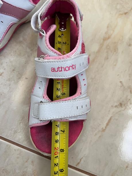 Sandalky, authority,32