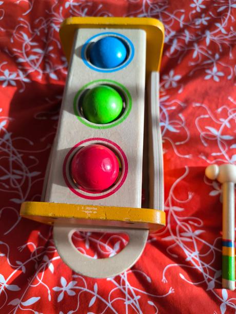 Zatĺkačka s xylofónom, 