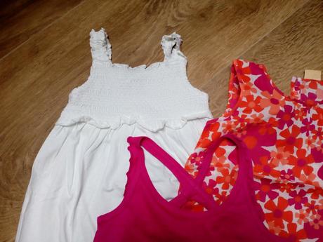 Balík oblečenia, 122–134