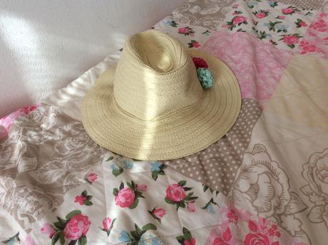 Damsky klobuk, c&a,m