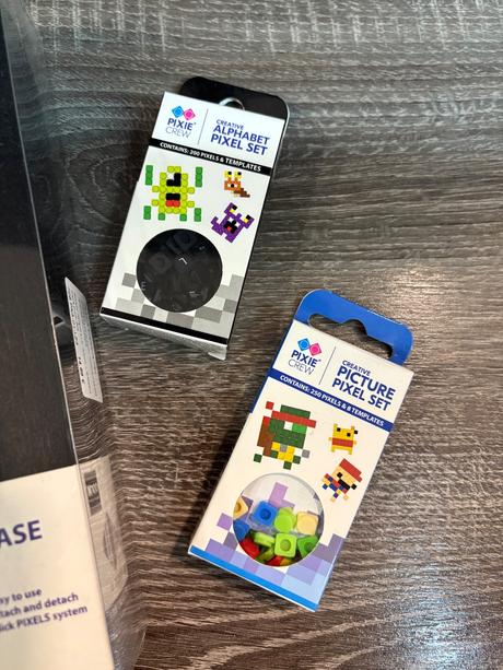 Pixie crew - peračnik s nahradnými pixlami,