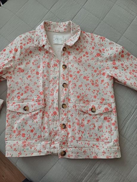 Úžasná  prechodná bunda č.s/m, s
