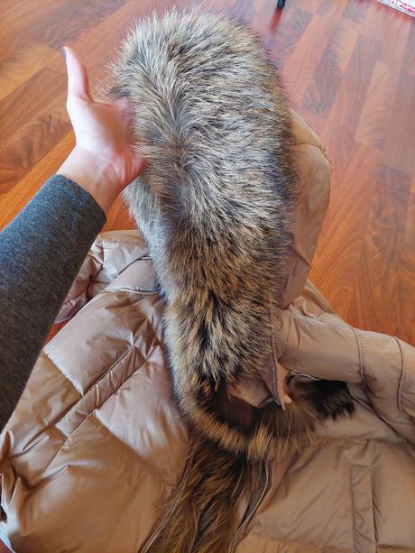 Zimná bunda s pravou kožušinou, l