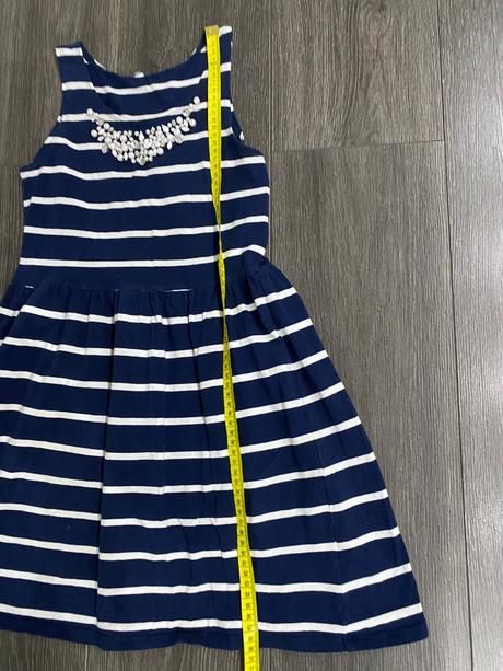 Dievčenské šaty velk.128/134, 128