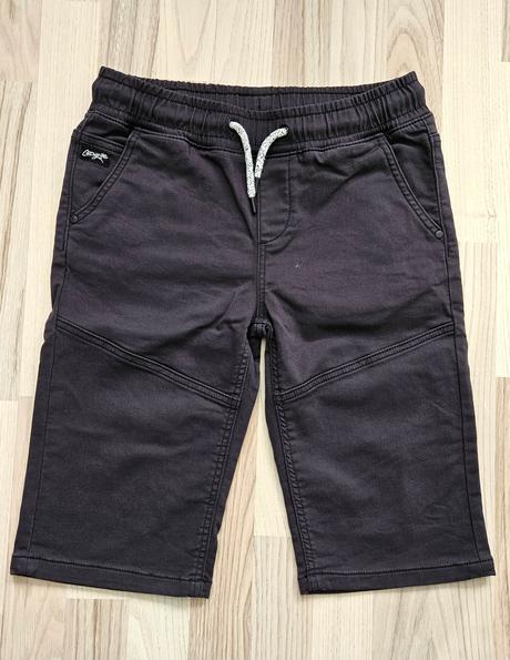 Krátke riflové nohavice, chapter young,158