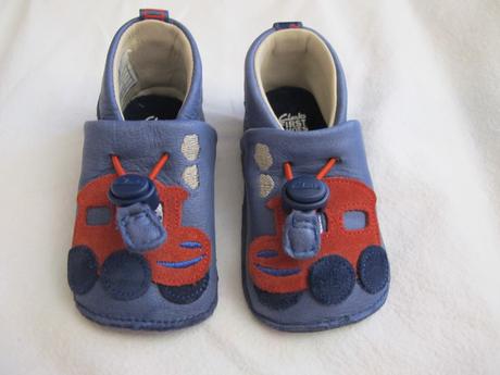 Chlapčenské capačky, clarks,<17