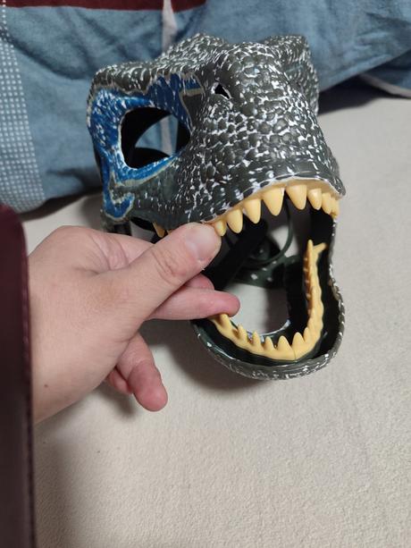 Trex maska dinosaurus, 