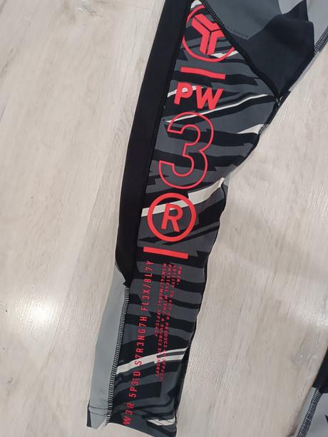 Športové legíny, reebok,s