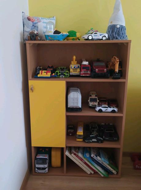 Polica,skrinka na hračky, 