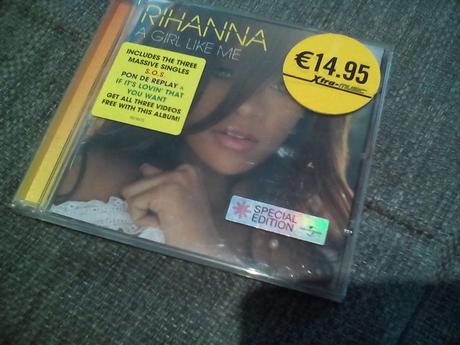 Rihanna cd,