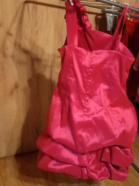 Dievčenské spoločenské šaty, 164