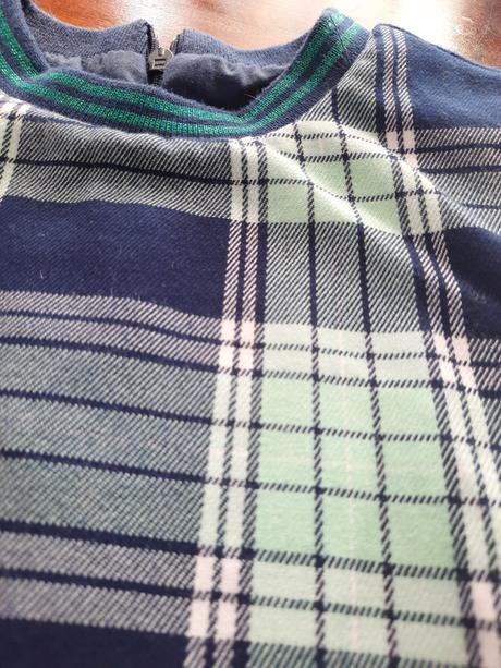 Dievcenske saty reserved, reserved,104