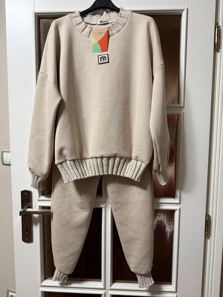 Tepláková súprava, 