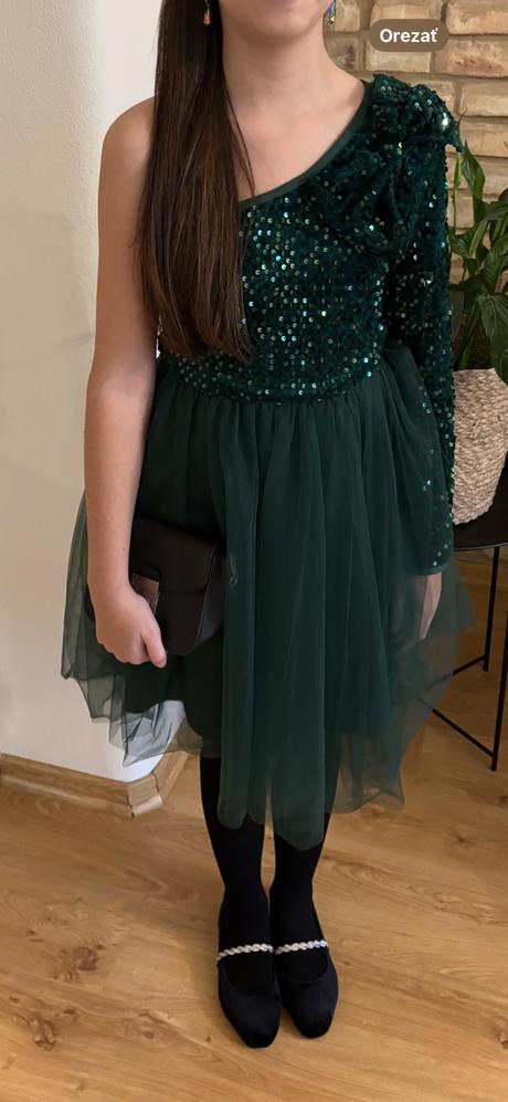 Spoločenske saty, 158