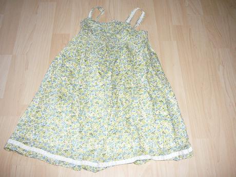 Dievcenske saty, 104