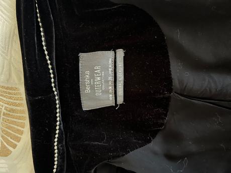 Bershka zamatová vesta, bershka,m