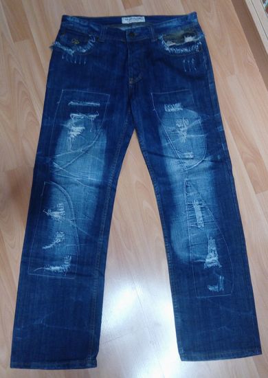 Tmavomodré pánske rifle, 36