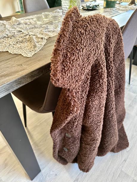 Čokoládový teddy kabat, s