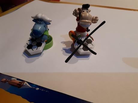 Kinder hracky,figurky, 