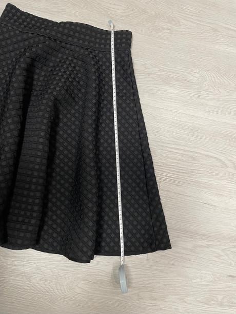 Čierna sukňa. vek.34- xs, orsay,34