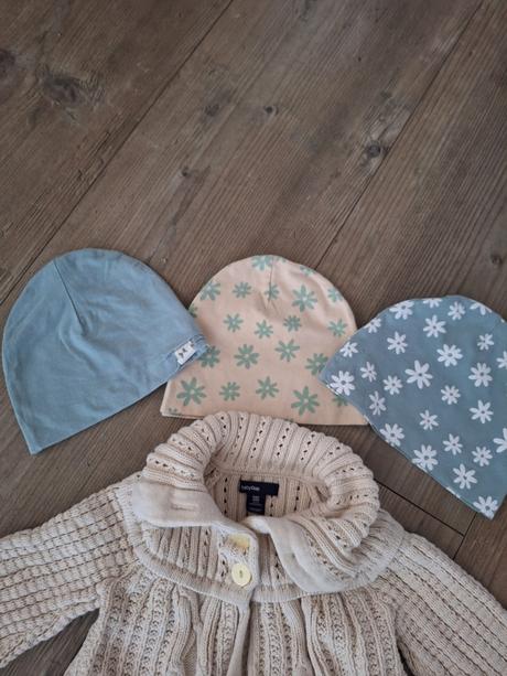 Svetrik baby gap plus ciapky, gap,80