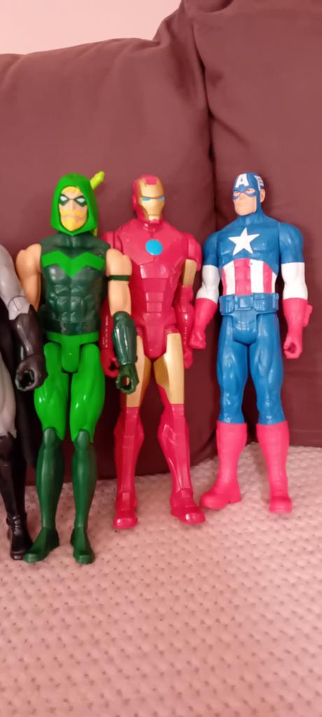 Hračky postavy hrdinovia, 