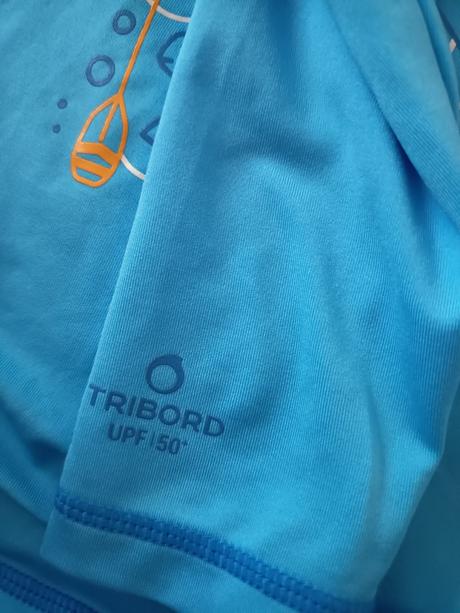 Plavkový top upf50, tribord,104