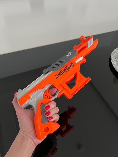 Nerf accustrike falconfire, 